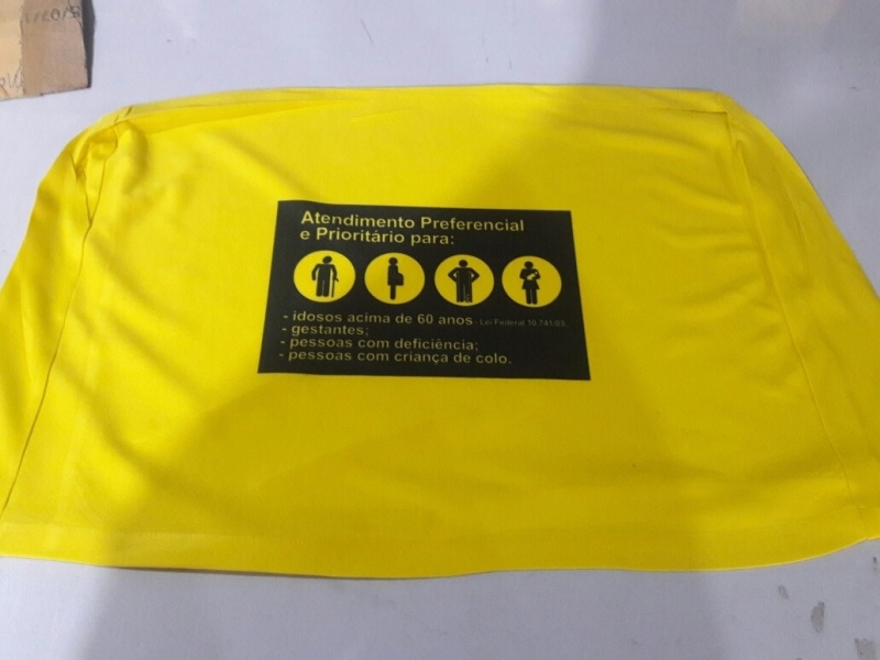 Capa para Encosto de Cadeira de Plástico Vila Marcelo - Capa de Cadeira em Tecido