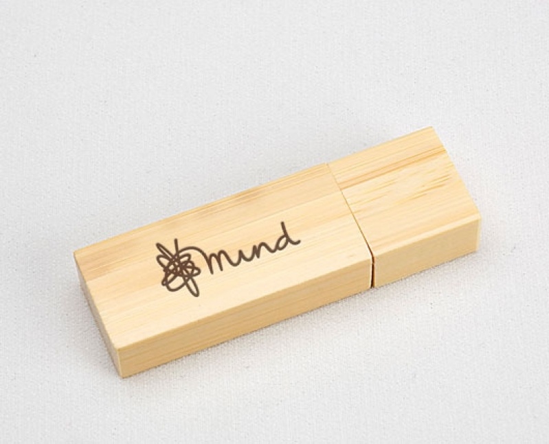 Pendrives Personalizados Madeira Cursino - Pen Drive Personalizado para Feira Promocional