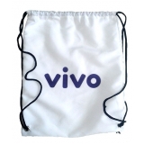 onde encontro comprar mochila saco personalizada promocional em atacado Divinópolis