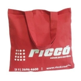 sacolas tnt brinde Itaquaquecetuba